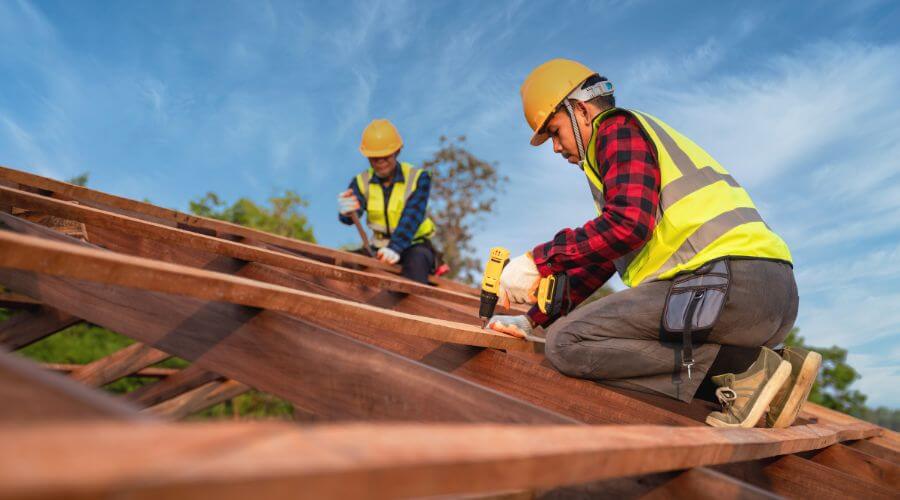 Professional Flat Roofing Installation services in Raymond, OH